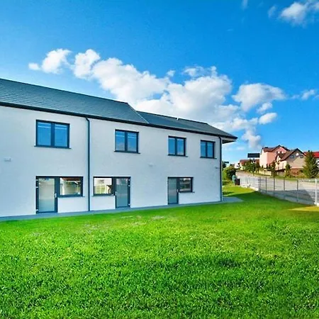 Two-story Homes With A Summer Pool Dom wakacyjny Jarosławiec